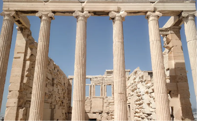 parthenon  horizontal view